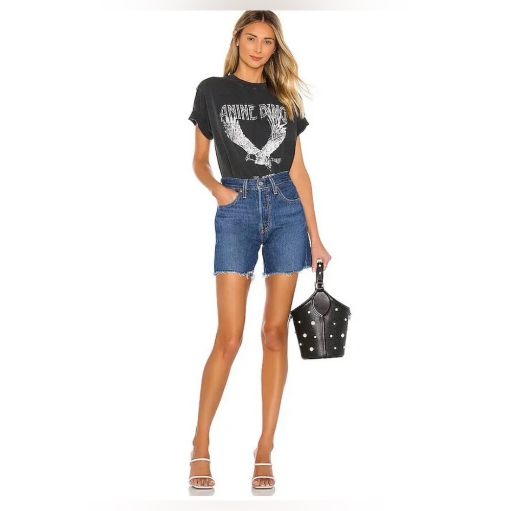 Levi’s 501’s Mid thigh Shorts Sz 26 NWT